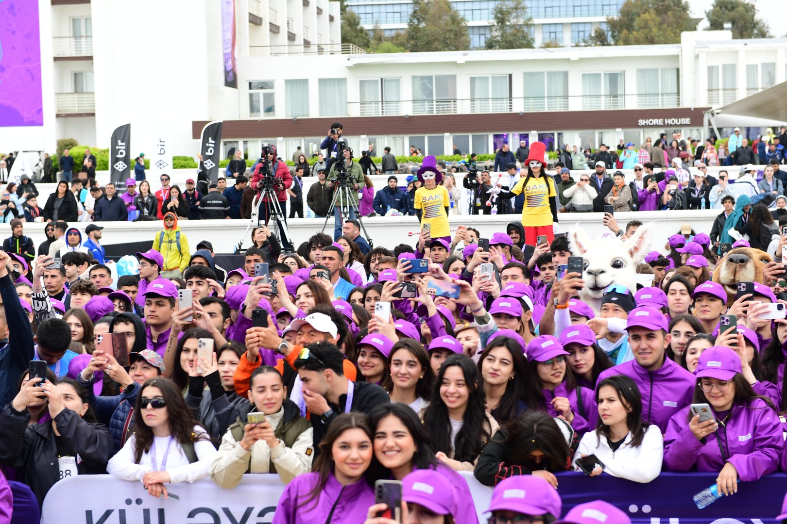 Concert organized at start and finish of “Baku Marathon 2026” (PHOTO)