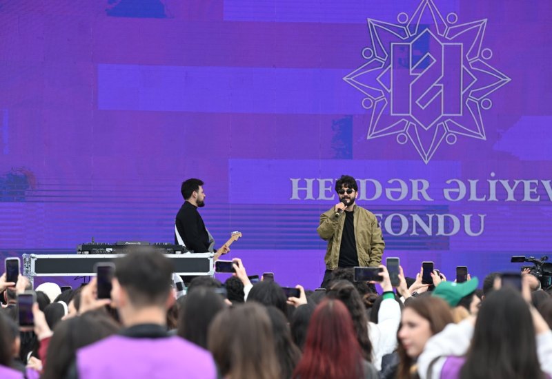 Concert organized at start and finish of “Baku Marathon 2026” (PHOTO)