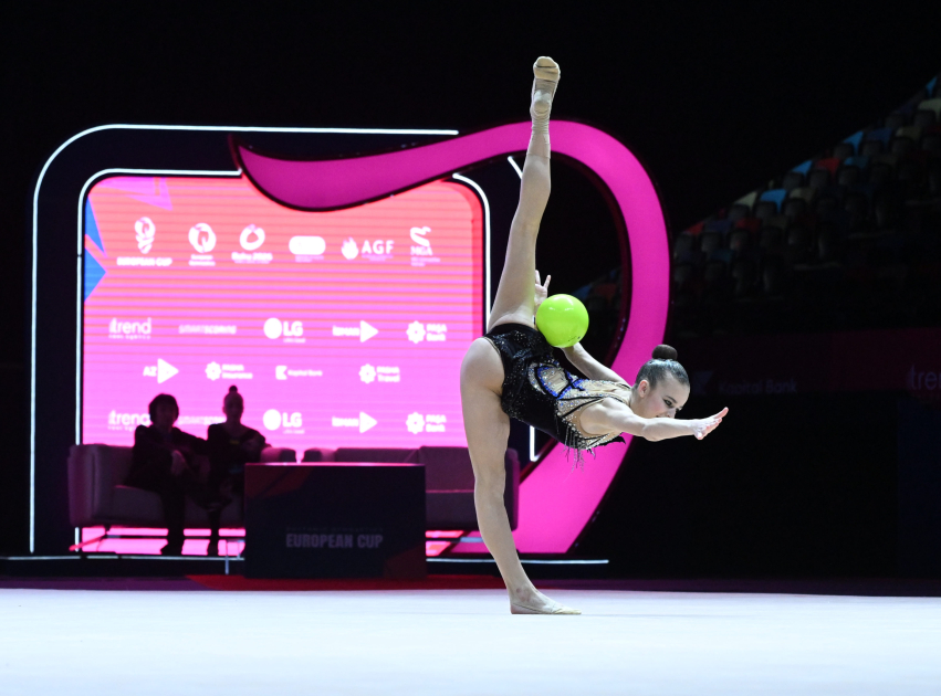 First VP Mehriban Aliyeva watches European Cup in Rhythmic Gymnastics (PHOTO)