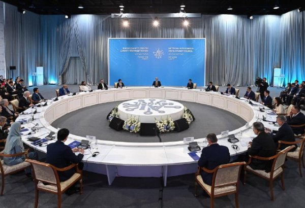 Kazakhstan's Tokayev proposes introducing AI in industrial sector