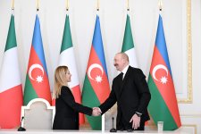 President Ilham Aliyev, President of Italian Council of Ministers Giorgia Meloni make press statements (PHOTO)