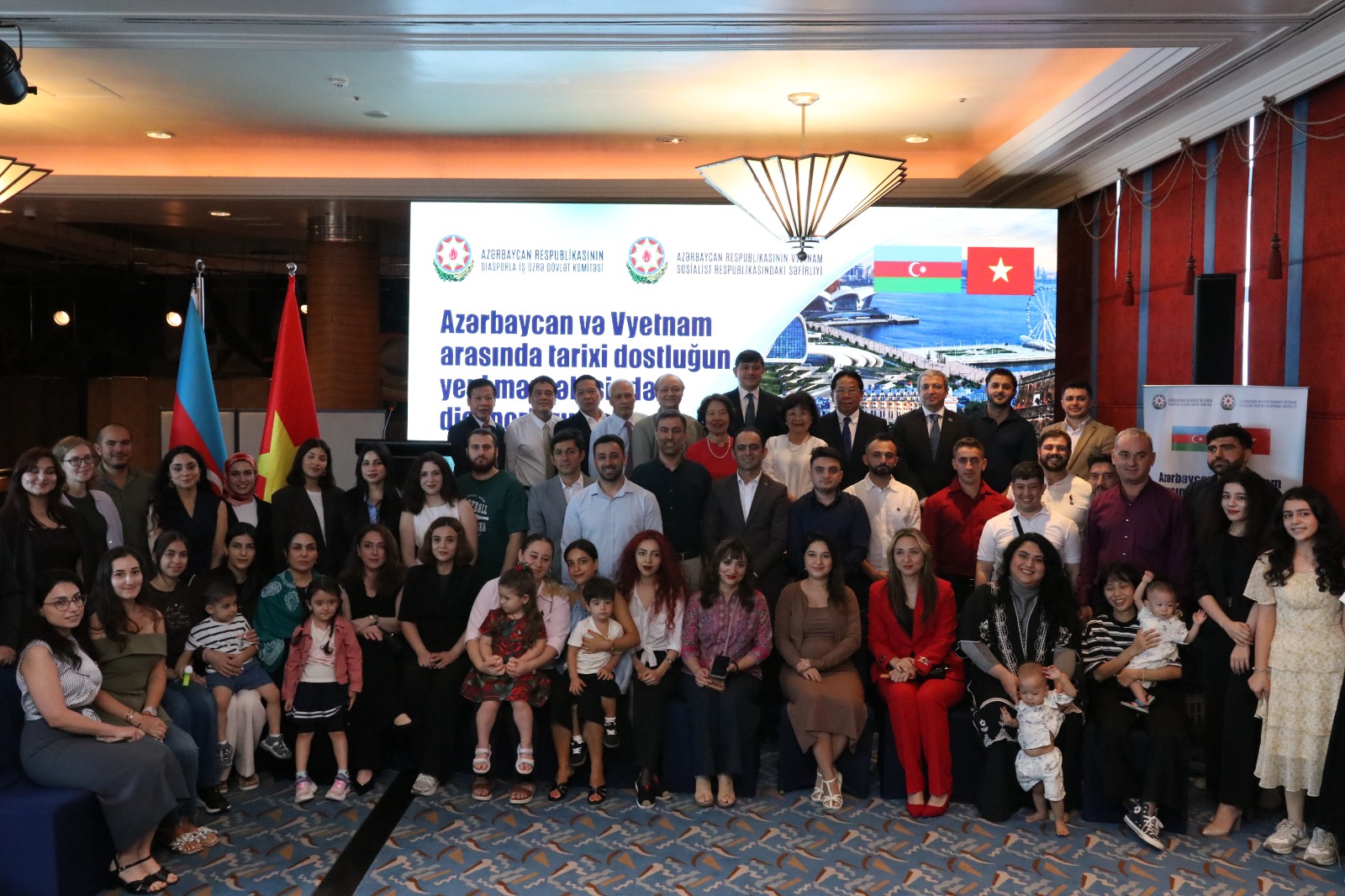 Azerbaijani diaspora convenes for debut meeting in Vietnam (PHOTO)
