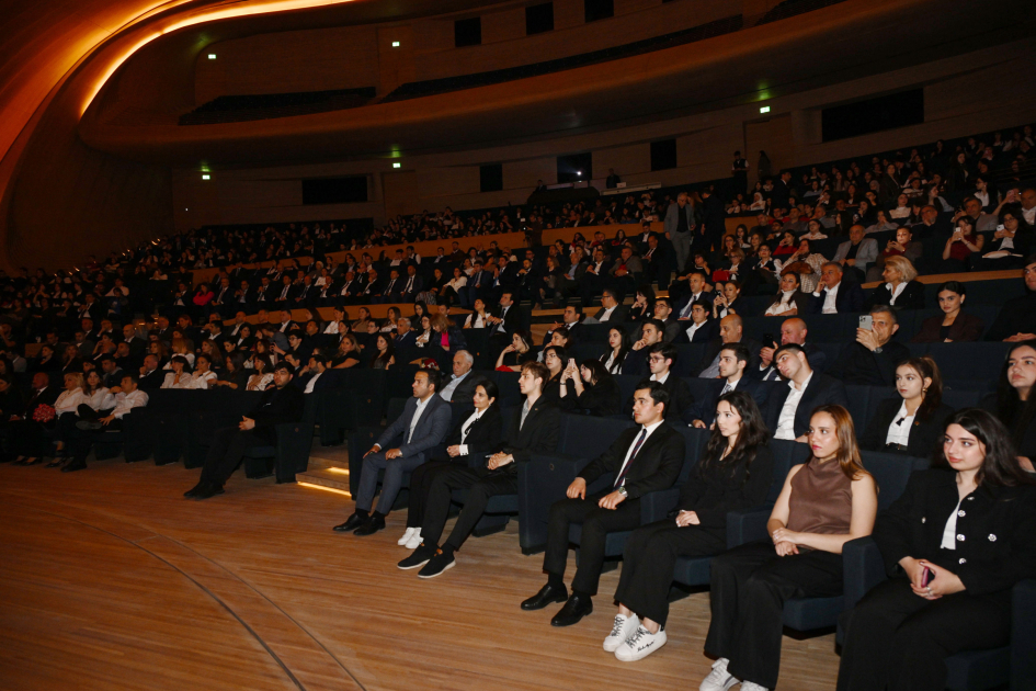 Documentary “On the Traces of the Visit” screened at Heydar Aliyev Center (PHOTO)