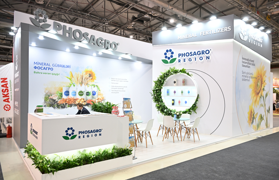 President Ilham Aliyev, First Lady Mehriban Aliyeva view 19th Caspian Agro Week and 31st Interfood Azerbaijan exhibitions (PHOTO)