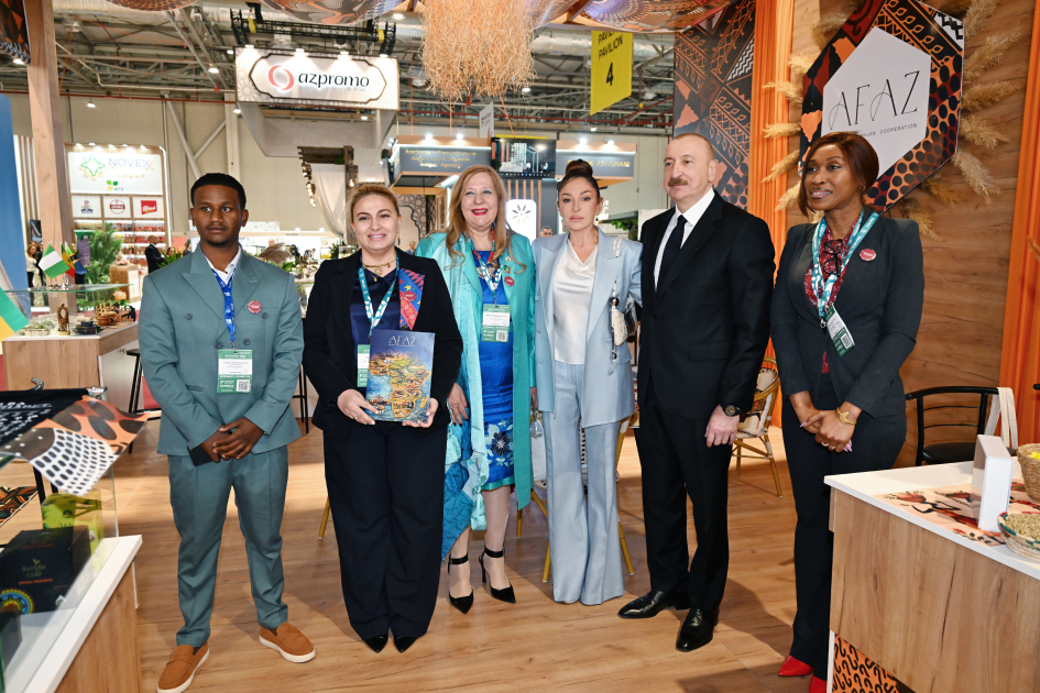 President Ilham Aliyev, First Lady Mehriban Aliyeva view 19th Caspian Agro Week and 31st Interfood Azerbaijan exhibitions (PHOTO)