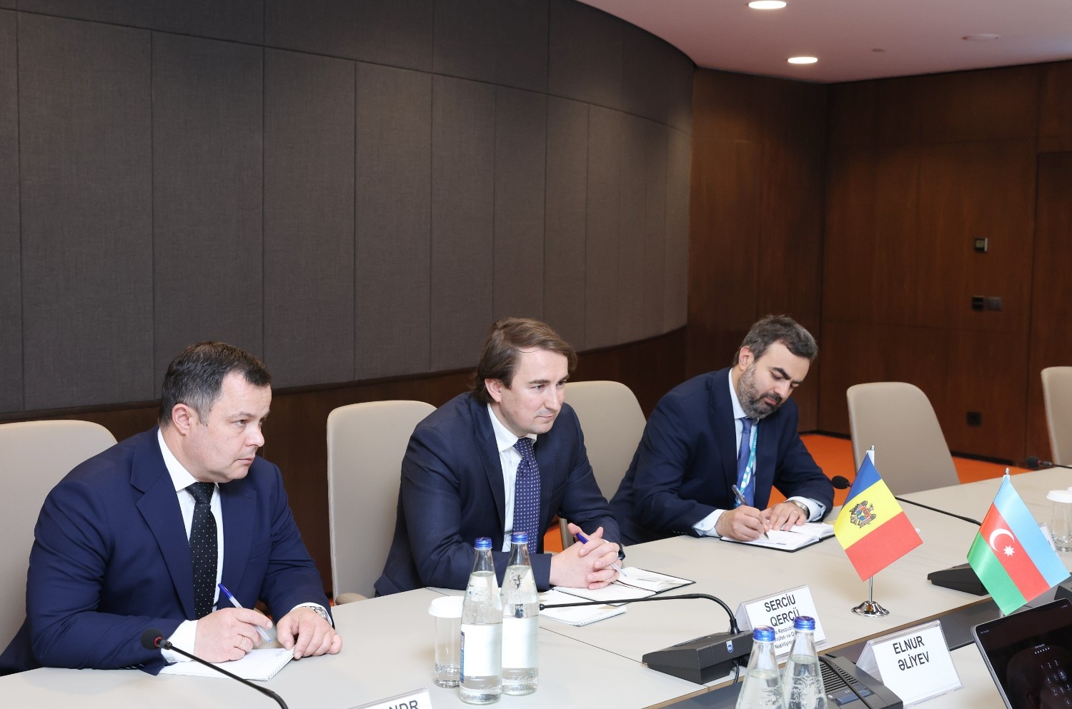 Azerbaijan and Moldova brainstorm expansion of economic synergy (PHOTO)