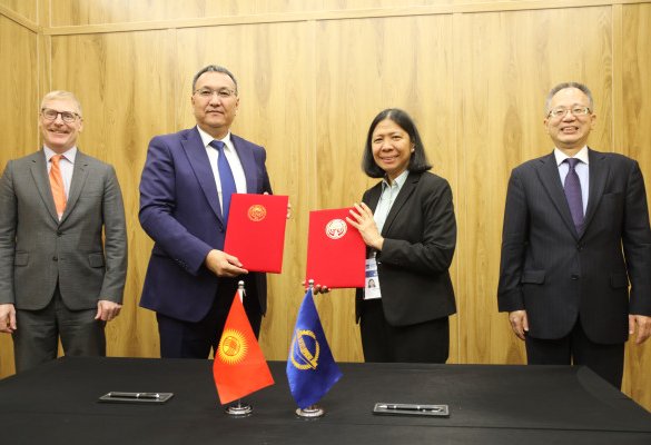 Kyrgyzstan and ADB ink framework agreement to accelerate key dev't projects