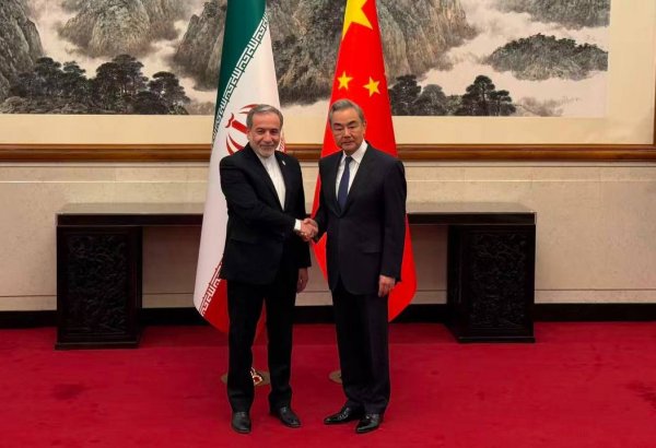Iran hopes for China's ongoing international and regional efficiency