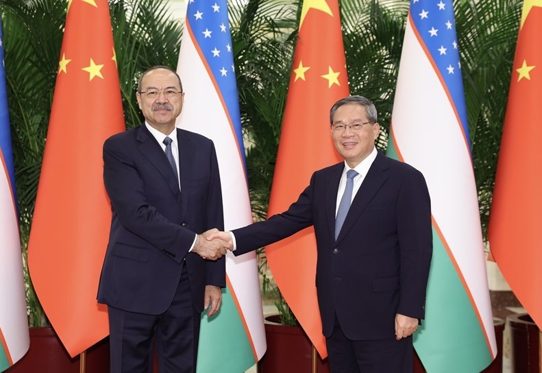 China, Uzbekistan discuss advancing China-Kyrgyzstan-Uzbekistan railway project