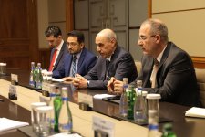 Azerbaijan, IsDB discuss expansion of cooperation (PHOTO)