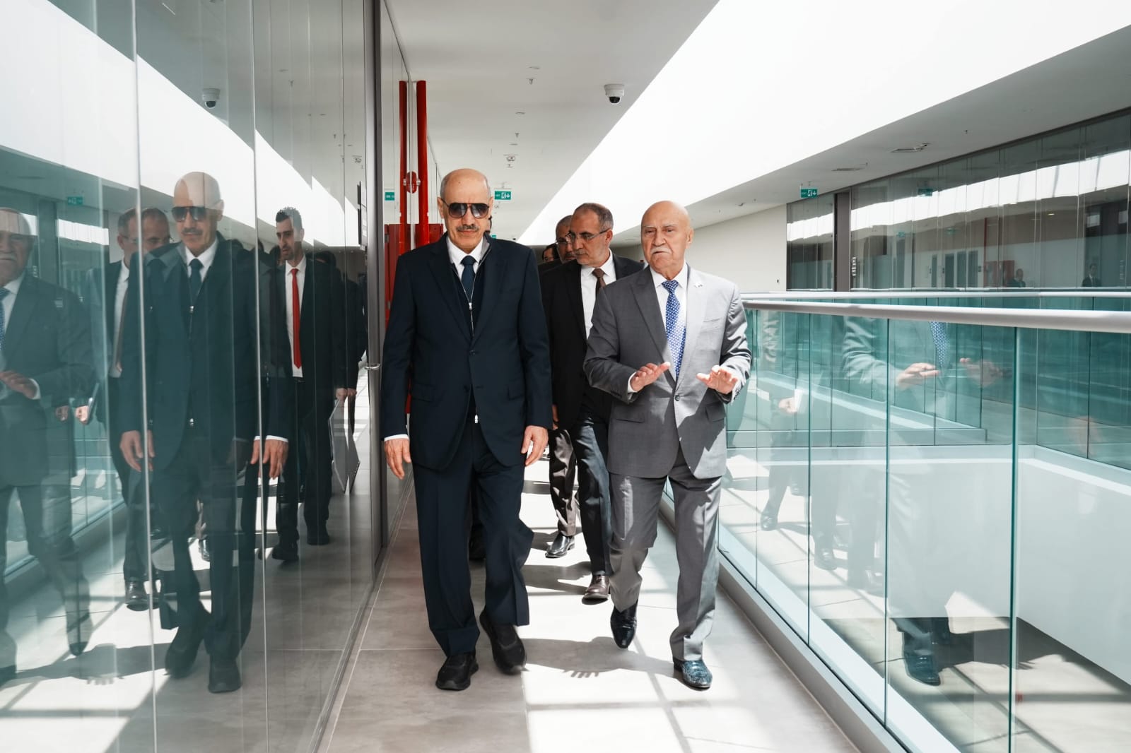 IsDB delegation reviews ongoing projects at Azerbaijan’s Alat FEZ (PHOTO)