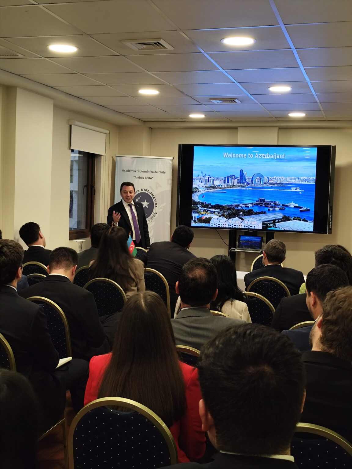 Azerbaijan and Chile hold political consultations (PHOTO)