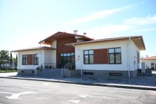 President Ilham Aliyev and First Lady Mehriban Aliyeva view facilities established in private houses in Shukurbayli village (PHOTO/VIDEO)