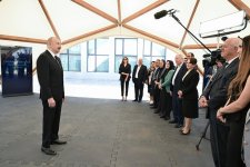 President Ilham Aliyev and First Lady Mehriban Aliyeva meet with residents moving to Shukurbeyli village in Jabrayil district (PHOTO)