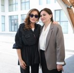 President Ilham Aliyev and First Lady Mehriban Aliyeva meet with residents moving to Shukurbeyli village in Jabrayil district (PHOTO)