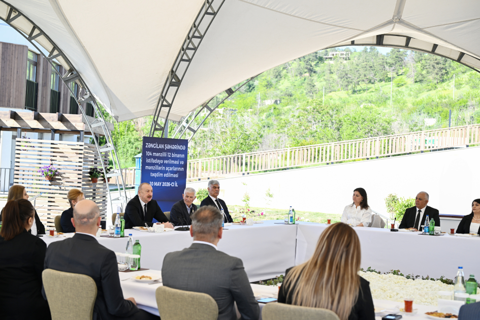 President Ilham Aliyev met with residents in Zangilan city and laid foundation stone for Zangilan City Park Hotel (PHOTO)