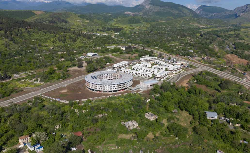 President Ilham Aliyev inaugurates first residential complex in Zangilan (PHOTO)