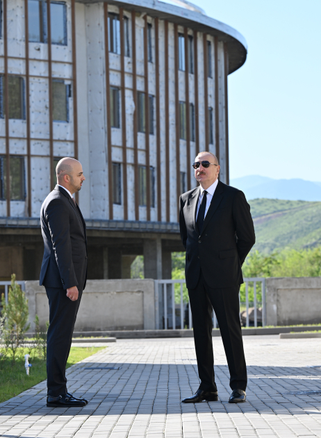 President Ilham Aliyev met with residents in Zangilan city and laid foundation stone for Zangilan City Park Hotel (PHOTO)