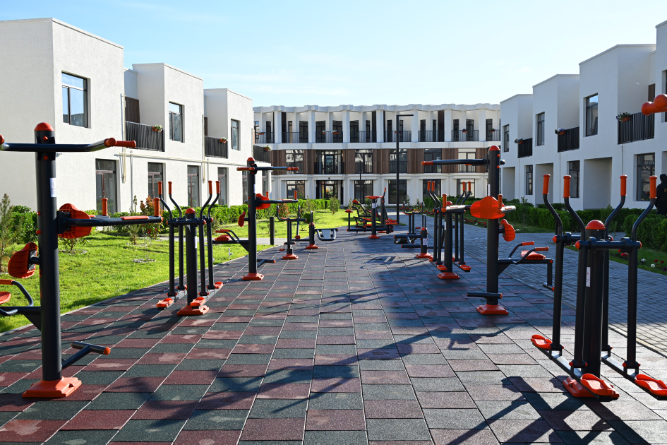 President Ilham Aliyev met with residents in Zangilan city and laid foundation stone for Zangilan City Park Hotel (PHOTO)