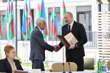 President Ilham Aliyev met with residents in Zangilan city and laid foundation stone for Zangilan City Park Hotel (PHOTO)