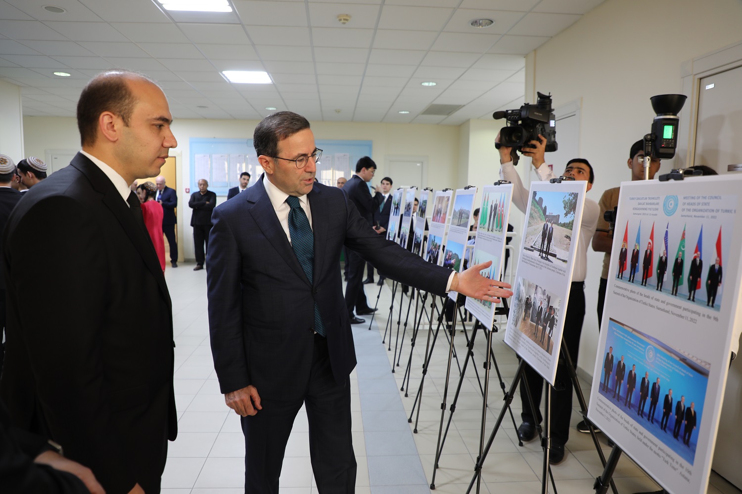 Turkmenistan celebrates 103rd anniversary of birth of National Leader of Azerbaijan Heydar Aliyev (PHOTO)