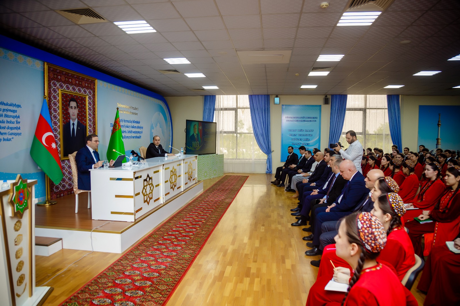 Turkmenistan celebrates 103rd anniversary of birth of National Leader of Azerbaijan Heydar Aliyev (PHOTO)