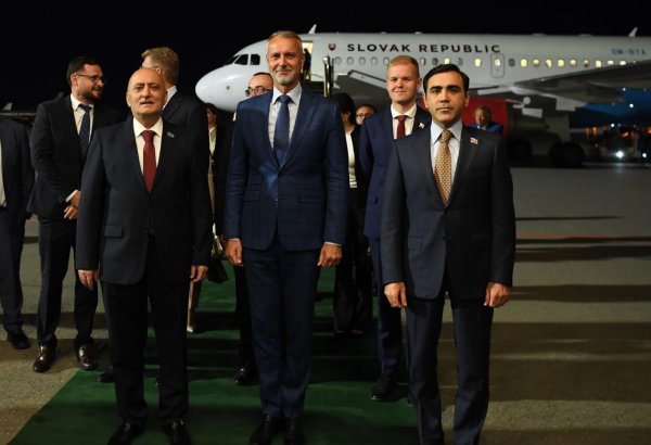 Chairman of National Council of Slovakia arrives in Azerbaijan on visit (PHOTO)