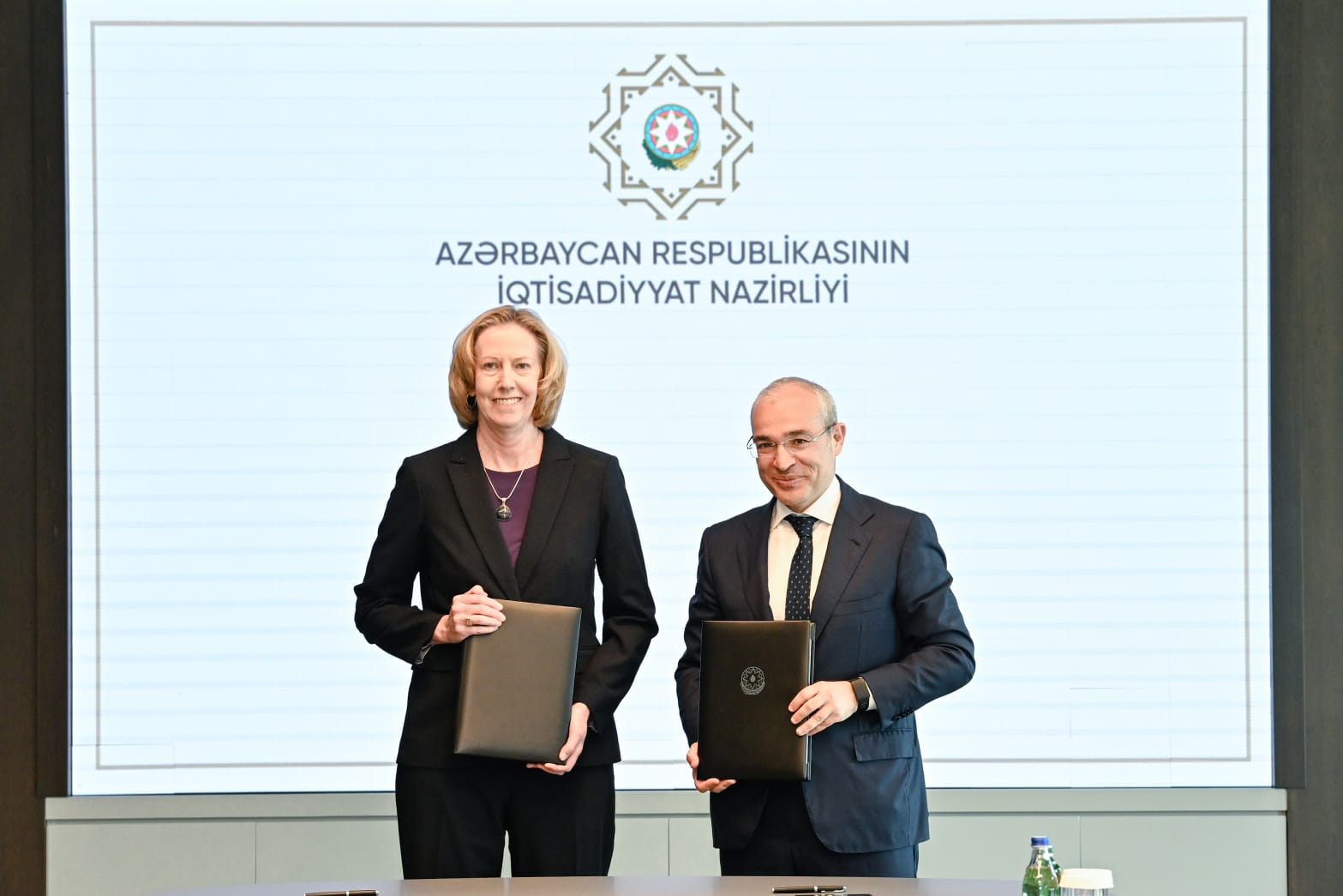 Azerbaijan, and bp ink MoU to boost high-performance computing and energy co-op (PHOTO)