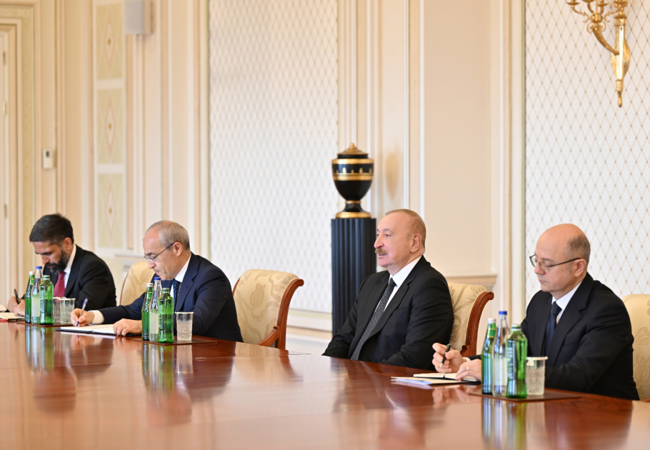 President Ilham Aliyev receives Chief Executive Officer of bp (PHOTO/VIDEO)