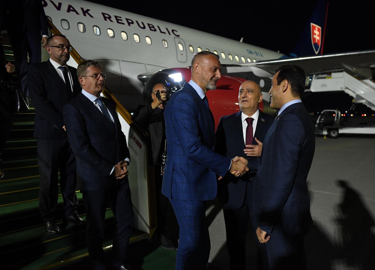 Chairman of National Council of Slovakia arrives in Azerbaijan on visit (PHOTO)