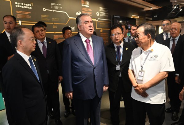 Tajikistan and Chinese Zonsen discuss joint industrial production and investment projects