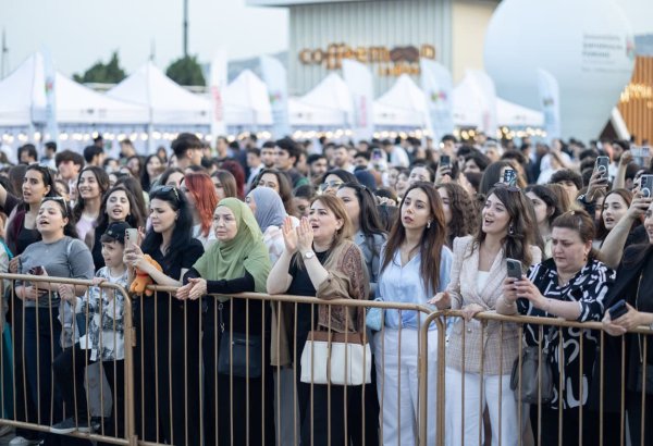 Public programme in Baku marks conclusion of WUF13 Festival (PHOTO)
