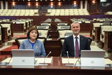 Azerbaijan, Slovakia strengthen ties with inter-parliamentary MoU (PHOTO)