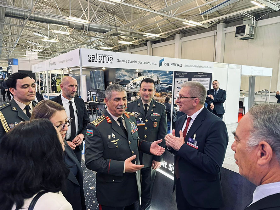 Azerbaijani Defense Minister’s visit to Slovakia continues (PHOTO)
