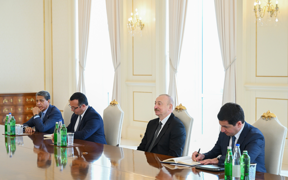 President Ilham Aliyev receives delegation led by Speaker of National Council of Slovakia (PHOTO)