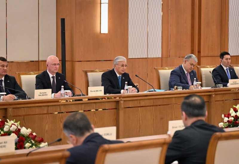 Kazakhstan calls on Turkish companies to join TITR cargo projects