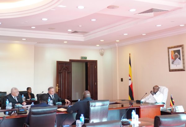 Turkmen delegation holds high-level talks with Uganda leadership