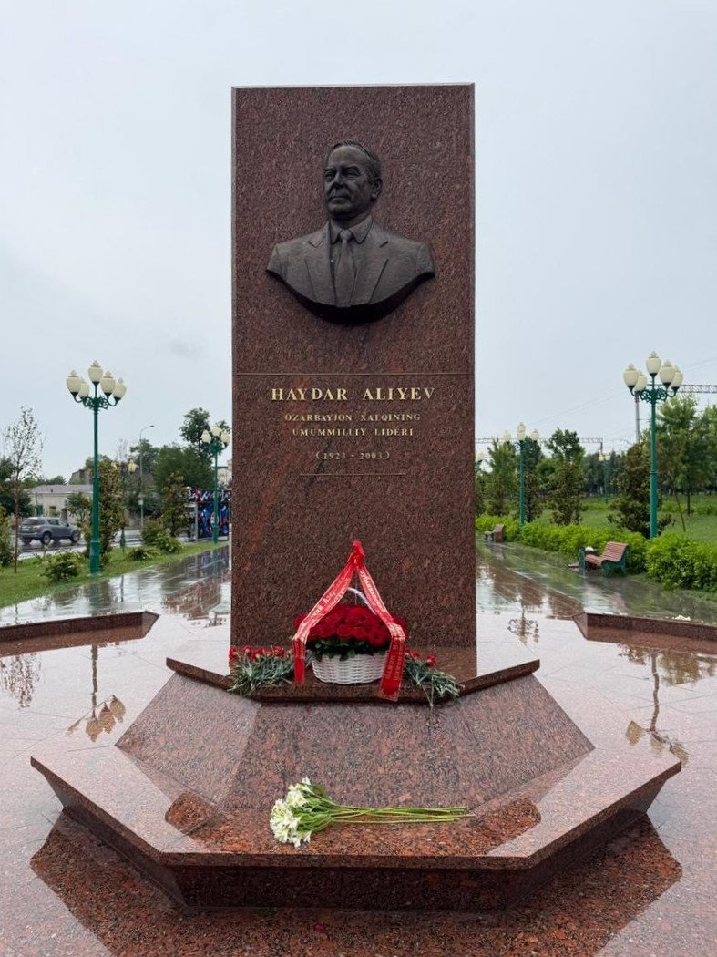 Heydar Aliyev’s memory commemorated in Central Asia and Georgia on 103rd anniversary (PHOTO)