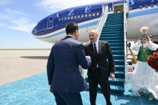 President Ilham Aliyev arrives in Kazakhstan on working visit (PHOTO/VIDEO)