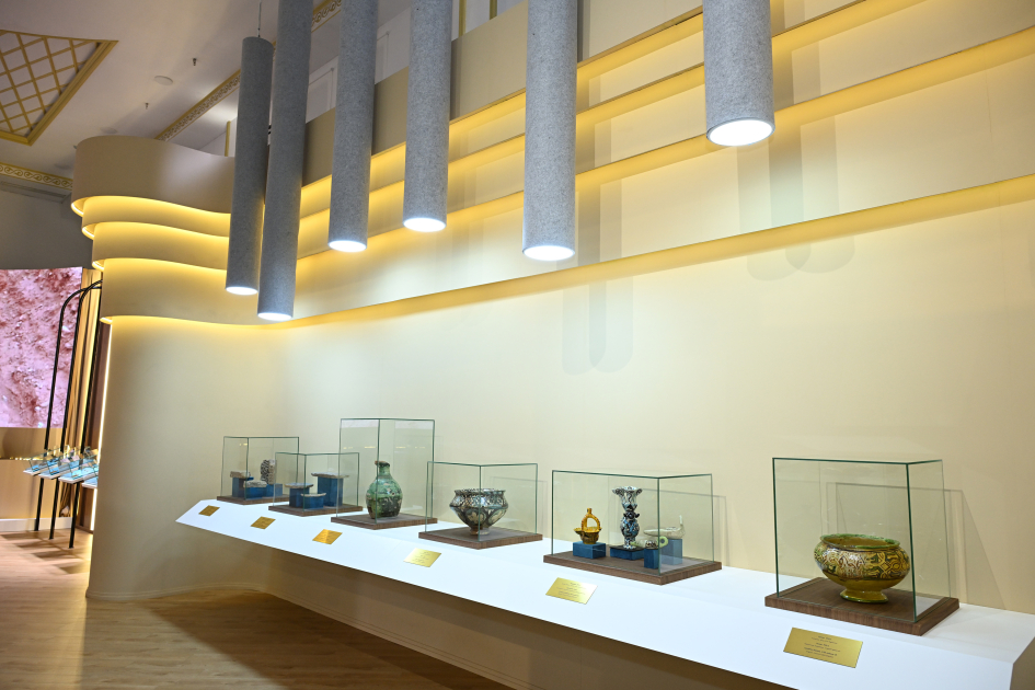 President Ilham Aliyev and other participants of OTS informal summit tour cultural sites in Turkistan (PHOTO)