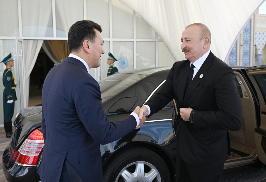 President Ilham Aliyev and other participants of OTS informal summit tour cultural sites in Turkistan (PHOTO)