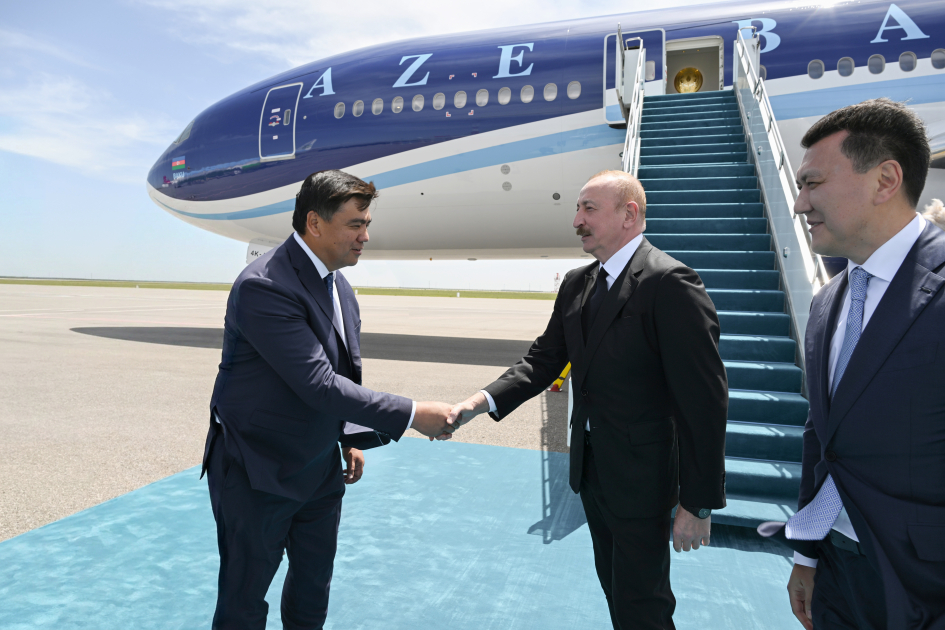 President Ilham Aliyev arrives in Kazakhstan on working visit (PHOTO/VIDEO)