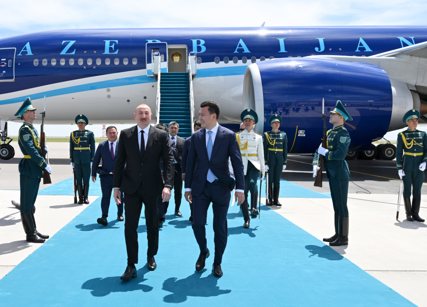 President Ilham Aliyev arrives in Kazakhstan on working visit (PHOTO/VIDEO)