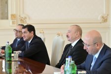 President Ilham Aliyev receives Executive Director of UN Human Settlements Programme (PHOTO)