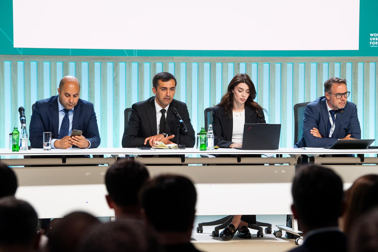 Baku hosts briefing on WUF13 for reps of diplomatic corps accredited in Azerbaijan (PHOTO)
