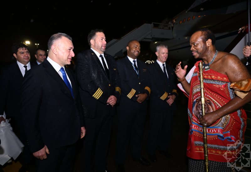 King of Eswatini arrives in Azerbaijan (PHOTO)