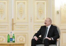 President Ilham Aliyev meets with President of Bulgaria (PHOTO)