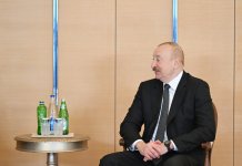 President Ilham Aliyev meets with delegation led by King of Eswatini (PHOTO)