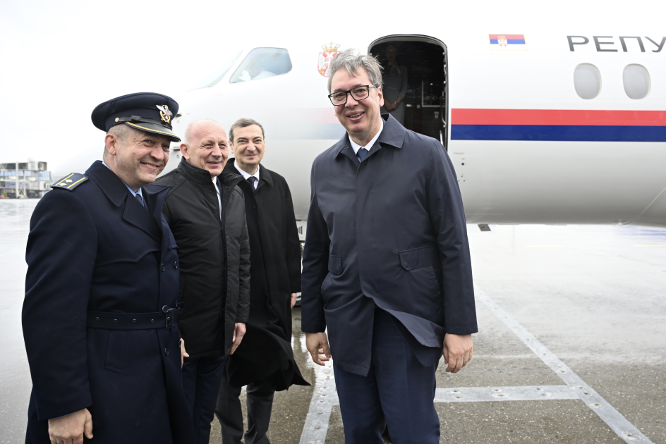 President of Serbia arrives in Azerbaijan on visit (PHOTO)