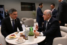 Azerbaijan's Prime Minister holds several meetings at WUF13 opening ceremony (PHOTO)